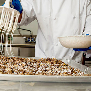 Peppermint Hot Chocolate Popcorn