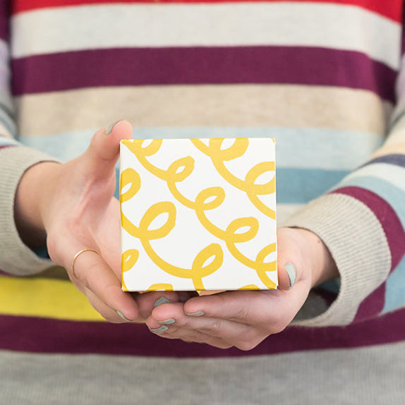 Loops_Folded_Greetabl
